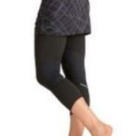 Athleta Size XS Splash Contender 2 in 1 Black Capri Athletic Legging Skirt Photo 7