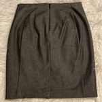 EXPRESS  Skirt size 4 brand new with tag color gray long 20” Photo 3