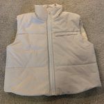 Princess Polly Puffer Vest Photo 0