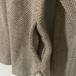 Columbia  Zigzag Patterned Tan Sweater Photo 3