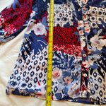 Ruby Rd. Blue and White Floral Shirt, 3/4 sleeve. Women button down top, size PM Red Photo 2
