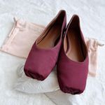 Reformation NWOT Mikayla Ballet Flats satin maroon burgundy size 6.5 Photo 5