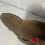 Tory Burch Gold Leather Flip Flop Sandals women sz 6 Photo 2