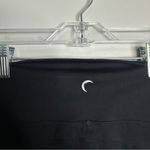 Zyia Women’s ‎ Active Size 6-8 Black Cropped Leggings Camo Reflective Pocket Photo 3