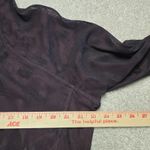 Lululemon  Women's Reversible Mesh 1/2 Crop Zip Jacket black Red‎ Merlot Sz 8 Photo 6