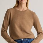 Quince Mongolian Cashmere Crewneck Sweater Teak Size M Normcore Chic Minimalist Classic Photo 0