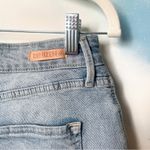 Denizen from Levi's Levi’s Denizen high rise shorts Photo 4