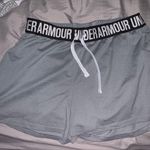 Under Armour Shorts Photo 0