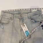 Old Navy  Floral Embroidered Boyfriend Straight Denim Distressed NWT Sz 12 Photo 9
