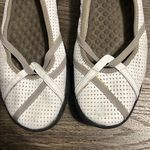 Clarks  Women's P-Berry Loafer Flat Shoes  - Size 9 Photo 10