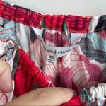 Cupcakes Cashmere off the shoulder‎ floral romper Red Size XS Photo 4