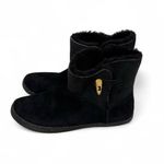 UGG  Garnet Boots Photo 3