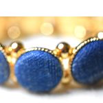 Source Unknown Retro 70's Style Gold Tone Metal Denim Beaded 6" Stretch Like New Bracelet Photo 2