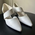 Easy Street White Kitten Heels Photo 0