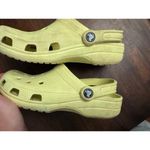 Crocs yellow slip ons men's 5 women's 7 Photo 4