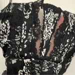 White House | Black Market  Babydoll Cami Camisole Floral Lace Silk Sleeveless Y2K Photo 2