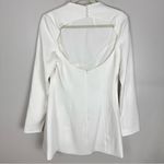 Commense Backless A Photo 6