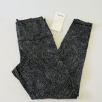 Lululemon  ATHLETICA Free Spirit Ice Grey Black Align Pant 28" Leggings - US 12 Photo 2