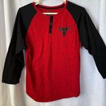 Nba Size Large Red Chicago Bulls Raglan Shirt Photo 4