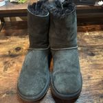 UGG  Bailey Bow Black Suede Boots size 6‎ Photo 5