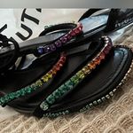 Schutz : Loule Nubuck Flat Sandal! Black leather, multicolor details $35 Photo 7
