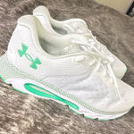 Under Armour New HOVR Infinite 3 Mint Green Womens Running Trainers Size 10 Photo 0