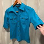 Style & Co Cute aquamarine lightweight roll sleeve pockets button front cotton top soft Photo 0