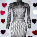 Black Hollow Out High Round Neck High Photo 2