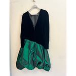 Jessica McClintock Vintage 80’s Black Velvet & Green Bubble Skirt with V-Neck Back Size: Medium Photo 3