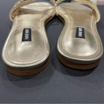 Nine West  Women's Luxury5 Sandal, Gold Size 9.5 Photo 4