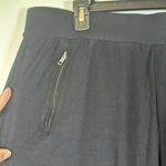 Torrid  Black Capri Joggers Size 1/1X EUC #5738 Photo 2