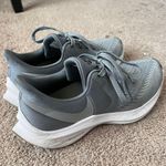 Nike Running Shoe Photo 0