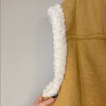 Tuckernuck  Hyacinth House tan suede and Sherpa soft vest Photo 6