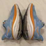 Hoka Clifton 9 Women's Tennis Shoes size 9 Photo 3