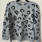 Anne Klein Ann Klein cheetah Print grey Sweater size Medium Photo 0