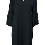 Belongsci Black 3/4 Bell Sleeve V-Neck Above the Knee Shift Dress Size Small Photo 0