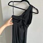 The Line By K Avalon One Photo 4