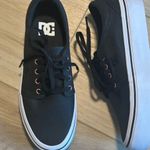 NWOT Women’s DC “Manual” Platform Sneaker Black Size 7.5 Photo 0