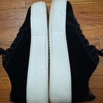 Jslides women’s Maya Platform suede Sneaker size 8 black/white Black Photo 3