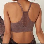 PINK - Victoria's Secret VS PINK SEAMLESS LIGHTLY LINED ATHLETIC SPORTS WORKOUT BRA Photo 4