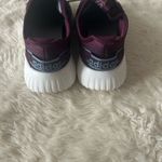 Adidas Women's Sneakers Photo 2