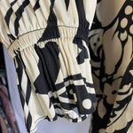 T Tahari Women's Black & Cream Floral Print Long Sleeve Button Down Blouse M/M Photo 3