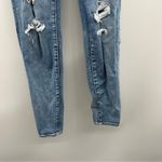American Eagle High Rise Light Wash Distressed Curvy Legging Skinny Jeans Size 4 Photo 2
