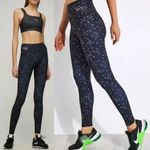 Nike NWT Womens Dri-FIT One Luxe Roses Full Length Training Leggings Photo 1