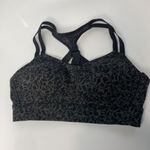 Under Armour NWOT fitted printed sports bra size XS Photo 1