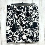 Anne Klein Women's Size 8 Black & White Floral Print Lined Skirt cotton/spandex Photo 2