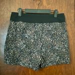 Athleta  Trekkie North Hiking Walking Shorts Size 8 Photo 2