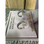 NIB Olivia And Jackson Sterling Silver Cubic Zirconia Hoop Huggie Earrings Photo 2