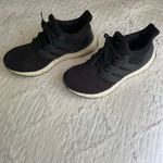 Adidas Women’s Ultra Boost Running Shoe Photo 3