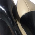 Tahari Laura Color Block Block Heel 8.5 Photo 6